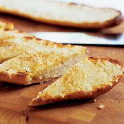 America's Test Kitchen Cheesy Garlic Bread