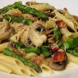 Penne With Asparagus and Mushrooms