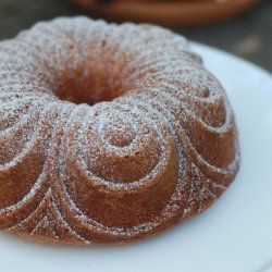 Cinnamon Walnut Bundt Cake