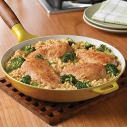 Campbell's(R) Quick and Easy Chicken, Broccoli and Brown Rice Dinner