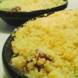 Pear and Sultana Crumble