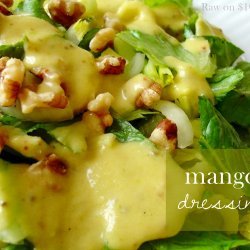 Mango dressing for green salads
