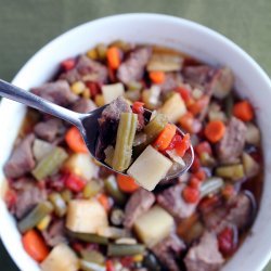 Hearty Beef and Barley Soup With Vegetables