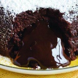 Ellington Cupcake (Triple Chocolate Meltdown)