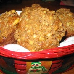 Apple-Nut Muffins With Streusel Topping