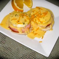 Eggs Benedict With Cheese Sauce