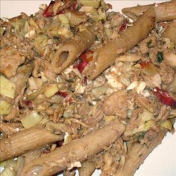 Pasta With Tuna, Artichokes and Peppers