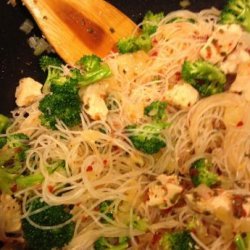 Crazy Chicken - Rice Noodle Stir-Fry