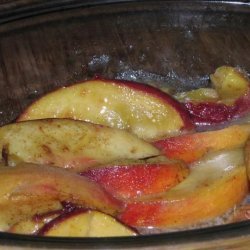 Microwave-Baked Peaches