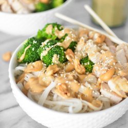 Chicken and Broccoli With Noodles