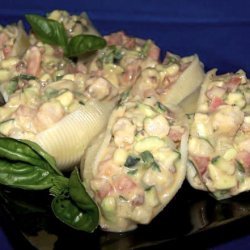 Spicy Shrimp Stuffed Shells Salad