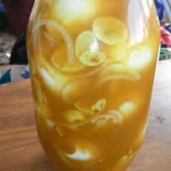 Garlic-Curry Pickled Eggs