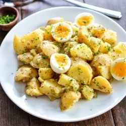 Potato 'n Egg Salad