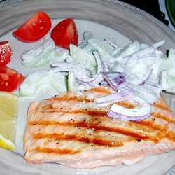 Grilled Salmon With Cucumber Salad