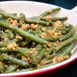 Green Beans With Peanut Ginger Dressing