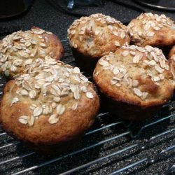 Pear-Oatmeal Muffins