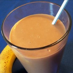 Chocolate Banana Smoothie With a Hint of Peanut