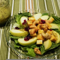Cashew-Pear Tossed Salad
