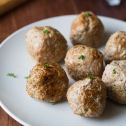 Greek Meatballs With Lemon Sauce