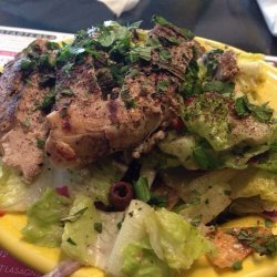 Lebanese Fattoush Salad With Grilled Chicken
