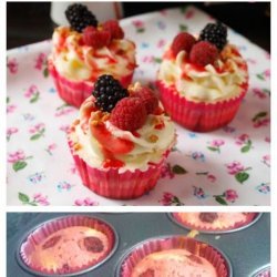 Raspberry Cheesecake Cups
