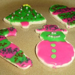 Low-Fat Holiday Sugar Cookies With Icing That Hardens