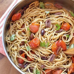 Tomato Pasta With Olives