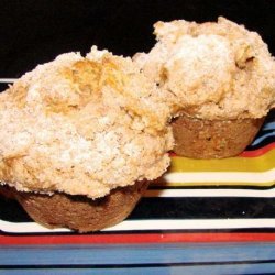 Pumpkin-Apple Muffins With Streusel Topping