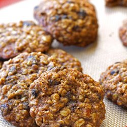 5 Spice Oatmeal Raisin Cookies