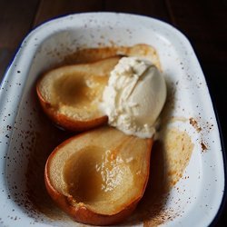 Baked Pears In Caramel Sauce