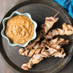 Ww 4 Pt. Chicken With Peanut Dipping Sauce