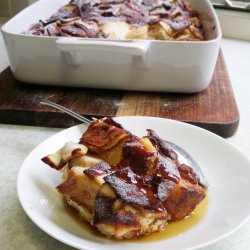 Apple and Spice Baked French Toast