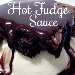 The Best Hot Fudge Sauce