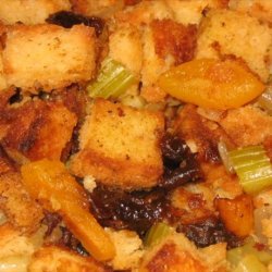 Gluten-Free Dressing / Stuffing With Dried Fruit - Kosher