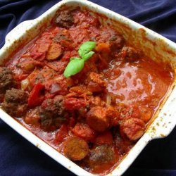 Italian Tomato Sauce With Meatballs and Sausage