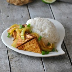Tofu in Spiced Coconut Sauce (Vegan)