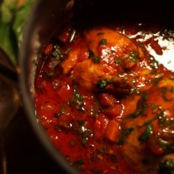 Long-Cooked Hen in Tomato Sauce