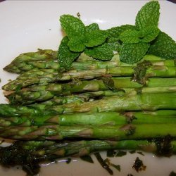 Asparagus With Lemon Mint Sauce
