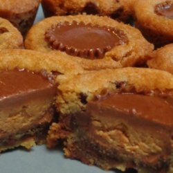 Chocolate Chip and Peanut Butter Cup Cookies