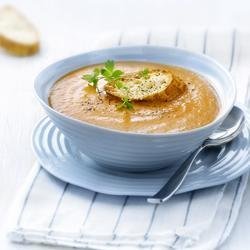 Roasted Sweet Onion and Tomato Soup with Cheese Crouton