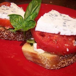 Smoked Tomato Sandwiches With Goat Cheese and Basil