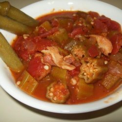 'tomokra' (Stewed Tomatoes and Okra)