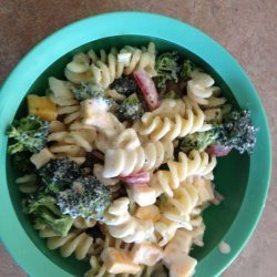 Broccoli and Tomato Pasta Salad
