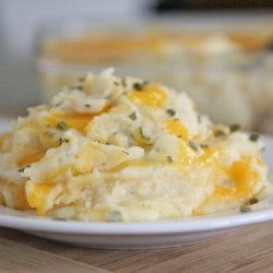 Sour Cream and Cheddar Potatoes