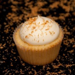 Toasted Almond Cupcakes With Caramel Frosting