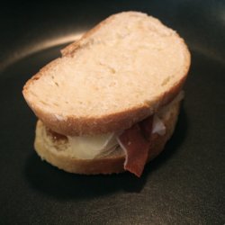 Fresh Fig and Prosciutto Sandwich