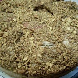 Easy and Tasty Apple Cake With Crumb Topping