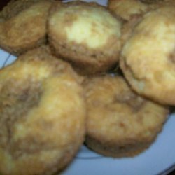 Cinnamon Crumb Cupcakes