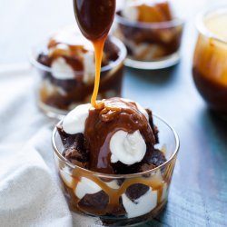 Caramel Cream Brownie Trifle