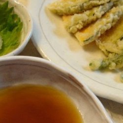 http://recipeofhealth.com/images/recipes_new_struct_id/medium/300/3000/300072/tempura-dipping-sauce.jpg